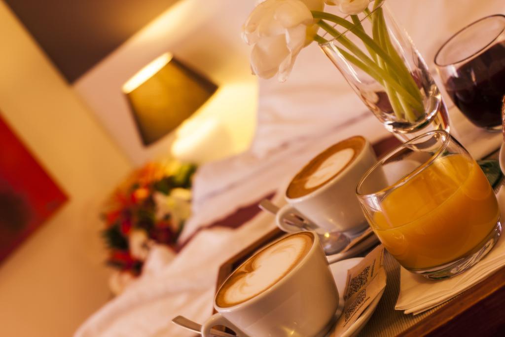 Hotel Locanda Rosy กัตตอลิกา ภายนอก รูปภาพ